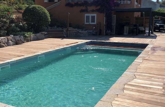 10 people sea view villa with pool in the south part of Corsica
