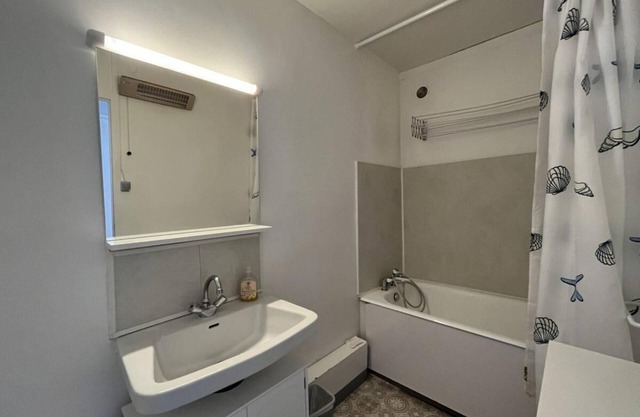 100m from ski slopes, 4th floor, terrace, tv, 70m², Sauze - Super Sauze