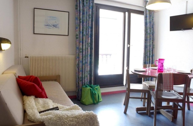 100m from ski slopes, balcony, parking, tv, ski locker, 52m², Ceillac en Queyras