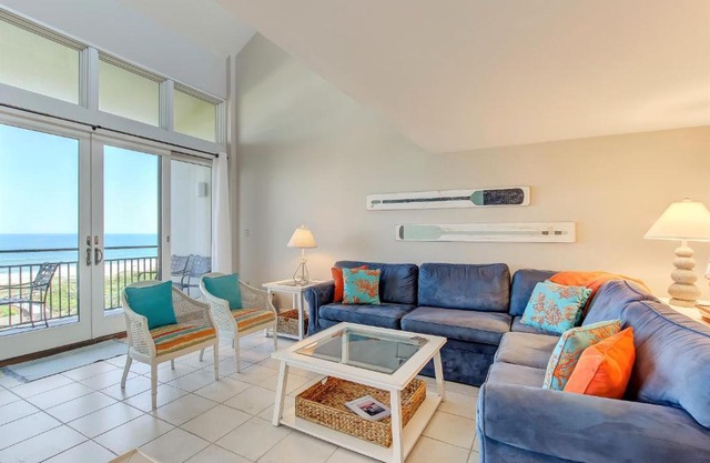 1138 Beach Walker