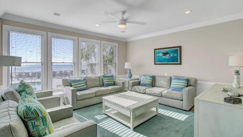 131 Grand Pavilion by AvantStay Oceanfront On The Boardwalk