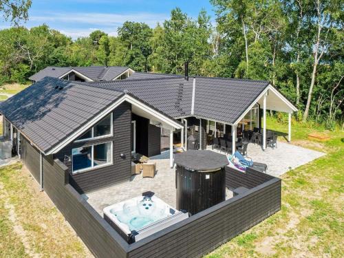 14 person holiday home in Væggerløse
