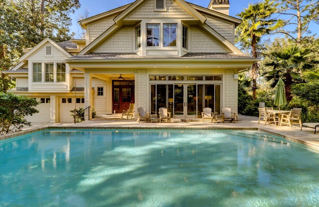 15 Green Heron- Spectacular! Large Private pool & 150 yard walk to the beach.