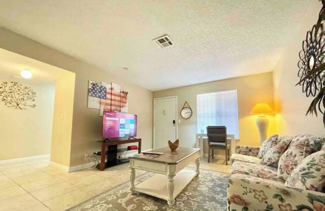 #15 Near Strip/Chinatown/Convention Center