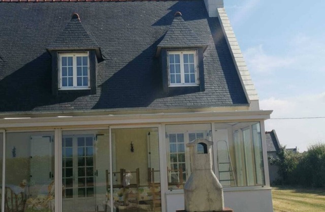 150m2 à 100m de la Plage de Boutrouilles