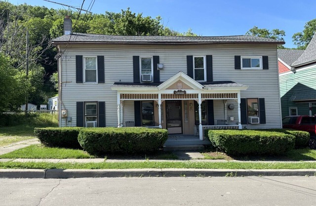 1835 House Lower Unit