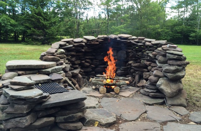 1894 Catskills Farmhouse Retreat