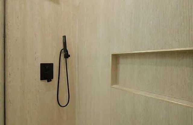 19-4D 2BR 1Bath Luxury Apt East Village