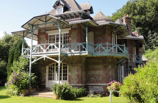 19th century villa in Vaucottes