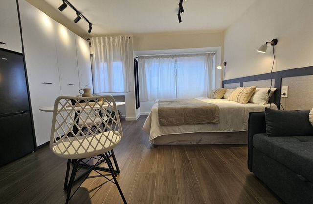 1A129 Coqueto estudio en Gijon