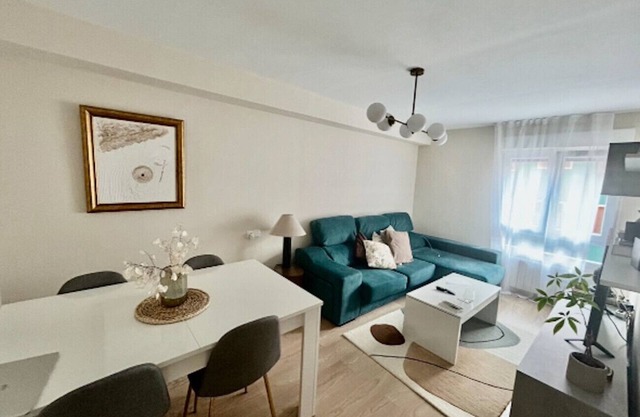 1A158 Spacious Apt downtown Gijon