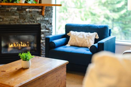 1BR Ski Access Benchlands Condo by Harmony Whistler Vacations