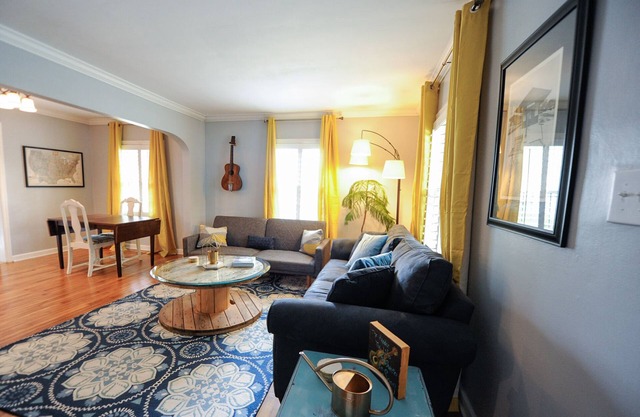 2 Beautiful Homes for 1 Amazing Experience! Sleeps 17