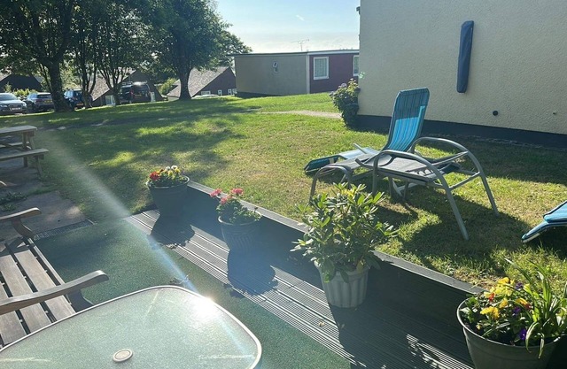 2 bed chalet sleeps 4