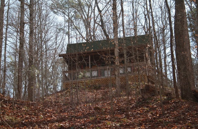 2 Bedroom 1 1/2 bath, Sleeps 6
