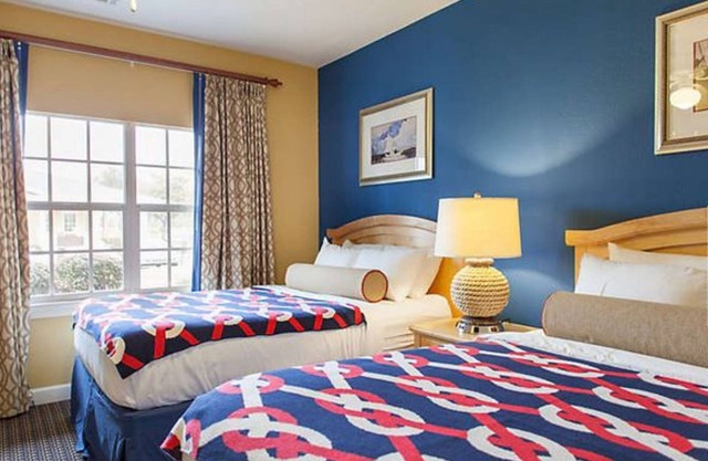 2 Bedroom (1 King & 2 Queen beds) 2 Bath Resort Condo with Lots of Amenities