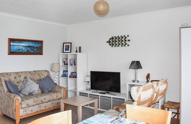 2 bedroom accommodation in Freshwater