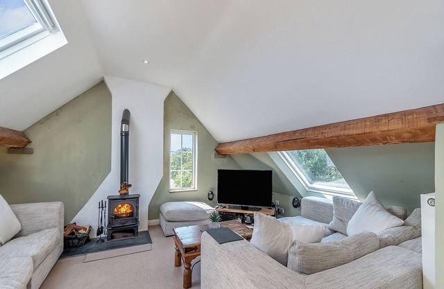 2 bedroom accommodation in Angle, near Pembroke
