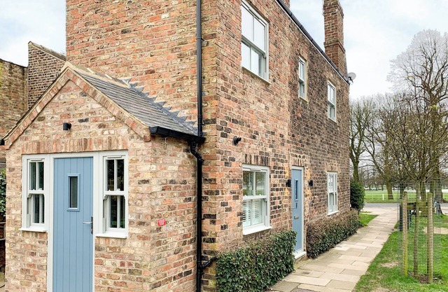 2 bedroom accommodation in York