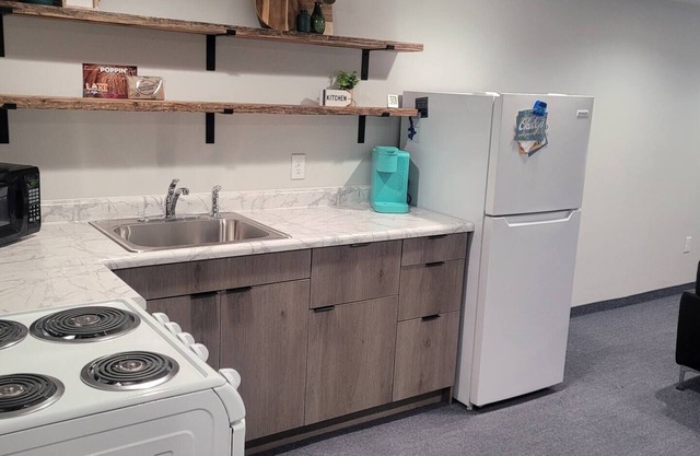 2 Bedroom along Highway 71