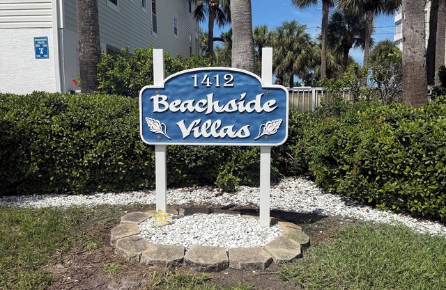 2-bedroom condo in tranquil Indian Rocks Beach with ocean view