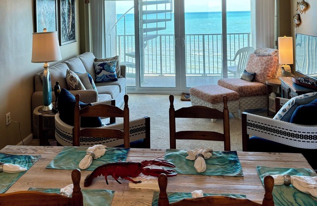 2-bedroom penthouse in North Myrtle Beach with two-story balcony and indoor pool