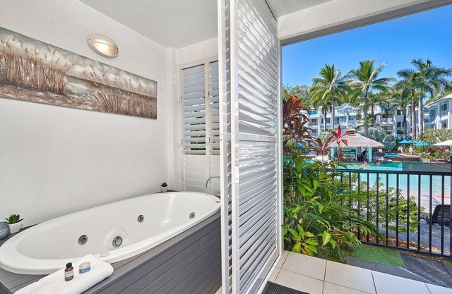 2 Bedroom Pool Access at The Beach Club 4213/4