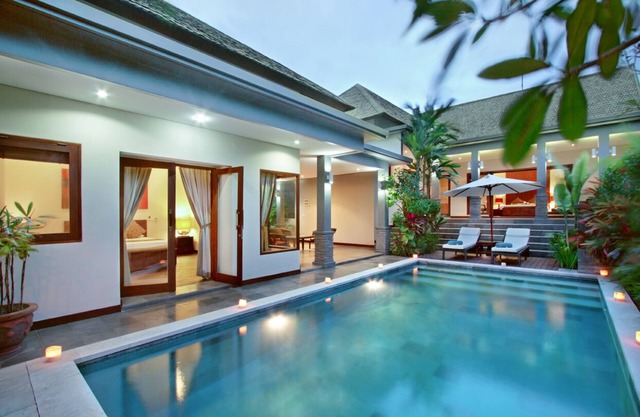 2 Bedroom pool villa near Echo Beach, Warm Staff