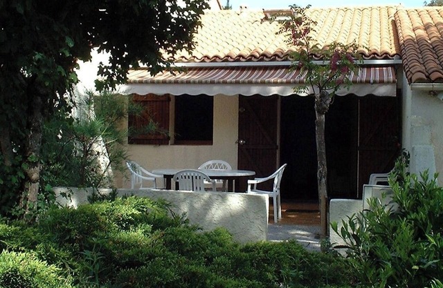 2 Bedroom Private vacation home in la palmyre