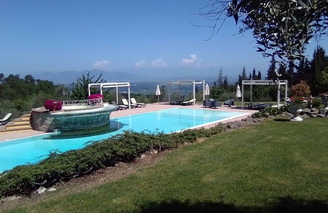 2 Bedrooms Apartment elegant with pool/sauna @Villa Meletro Tuscany – ITALY