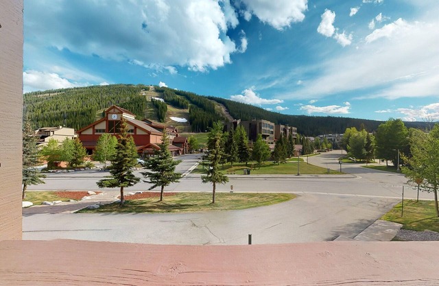 2 BR/2 BA Copper Springs Unit