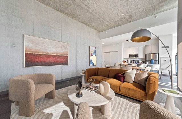 2 Designer Apts for Group Stays + Top Amenities