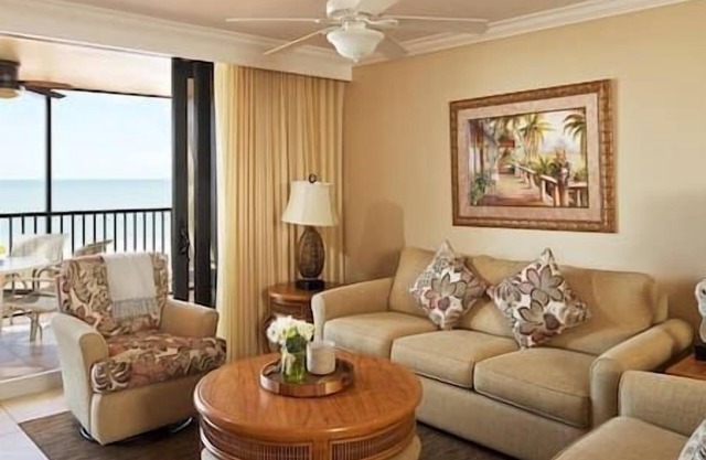 2 Marco Island Eagles Nest Resort & Spa, Beach!