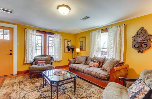 2 Mi to UA: Central Fayetteville Home w/Patios