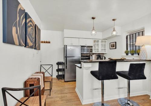 2 Miles From Rocky Statue