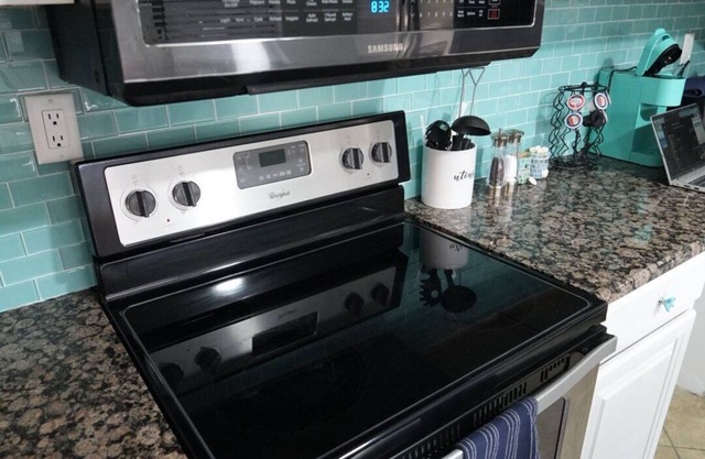 2 Minutes From Beach/Downtown + Arcade