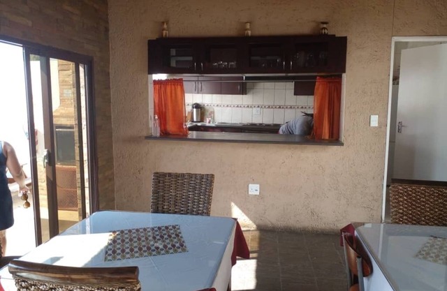 2 minutes to the Kapana Feast