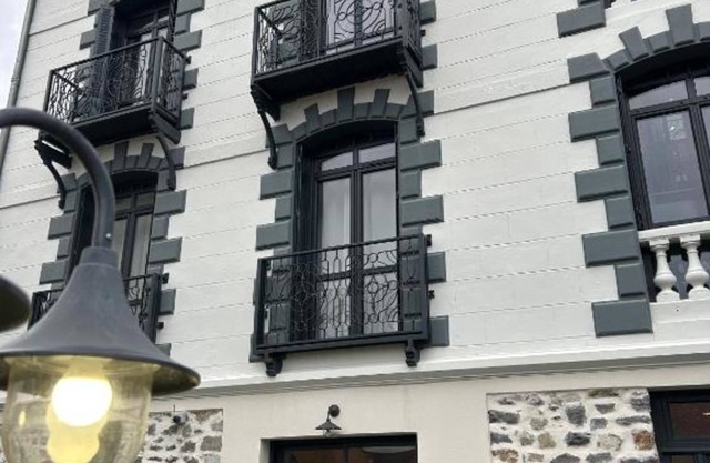 2-person air-conditioned 1-bedroom apartment near Aïga Resort Puy de Mercoeur 202