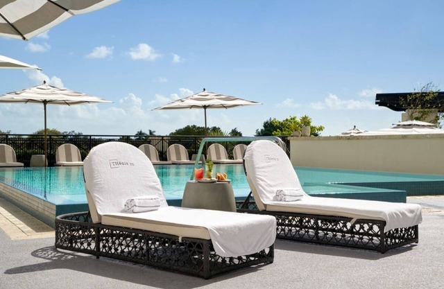 2 Pet-friendly Units! Rooftop Pool, Parking! Close to Art Deco Historic District