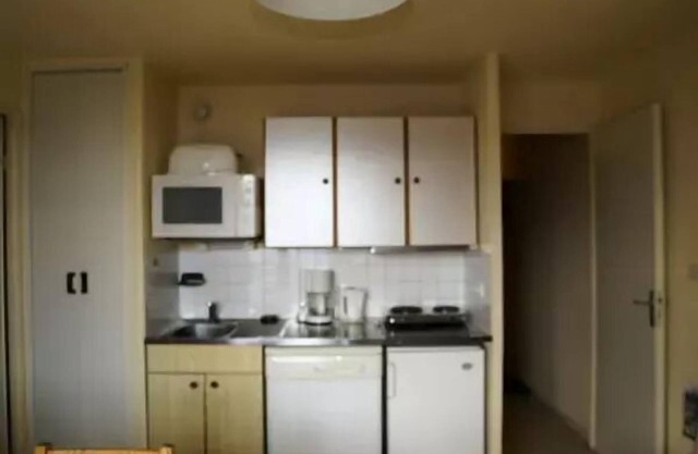 2 PIECKEN CABIN SLEEPS 6