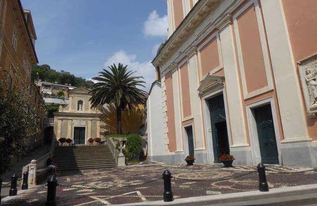 2 room apartment in the historic center, 100 m from the beach