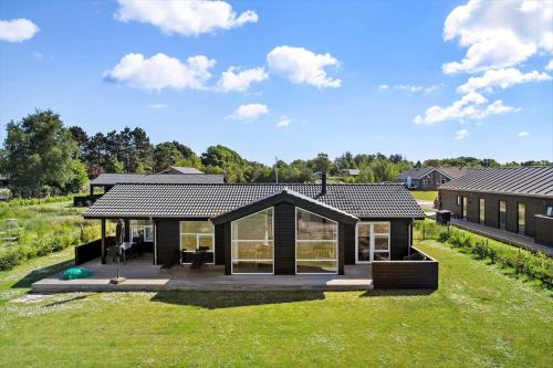 20150-Samso-Solsortevej-22