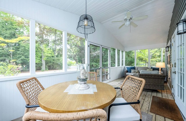 (2026 OPEN!) Union Pier Cottage Close To Beach & Downtown.