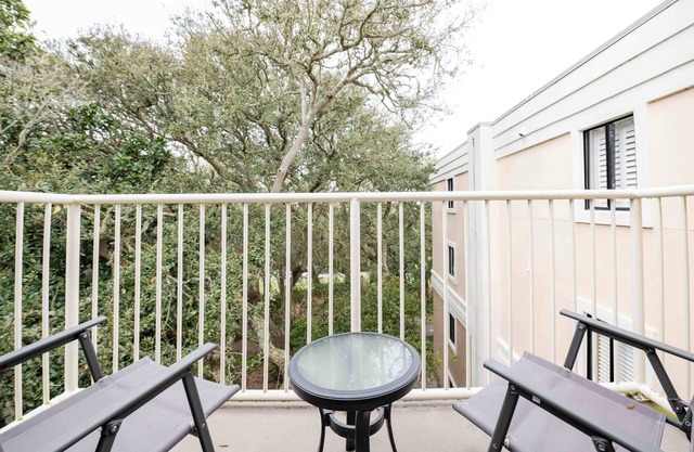 2029 Beachwood Villa-Top Floor | 2 Bed, 2 Bath