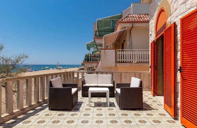 2063 Villetta Sammarco