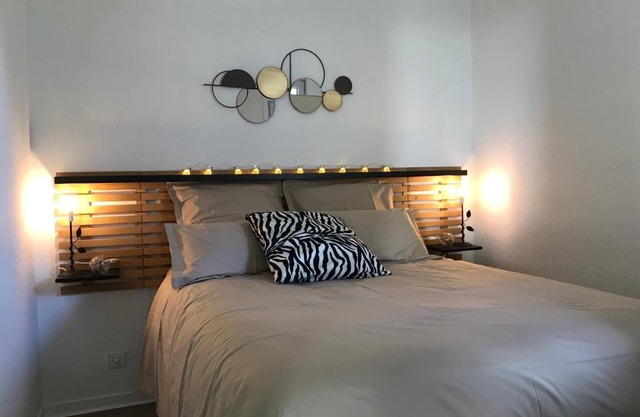 25 m from the Beach/Seafront/Garden level