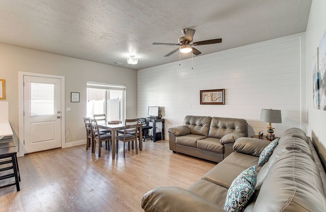 25 Mi to Cedar Breaks: Unit w/Furnished Patio!