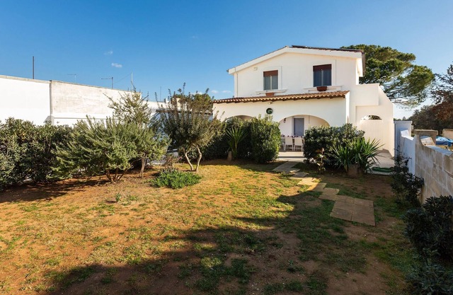 2690 Villetta Lea by BarbarHouse