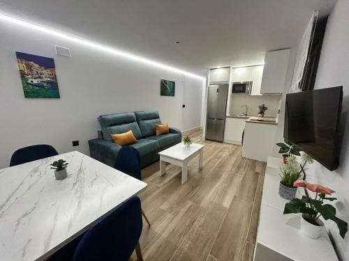 2ª planta D Apartamento Juan Robledo en centro ciudad, INTERIOR