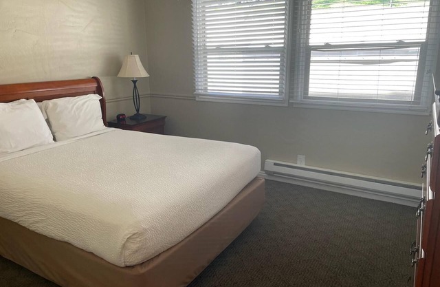 2BR 3QB Condo Walk 2 min Ski Lift 10 min Main St